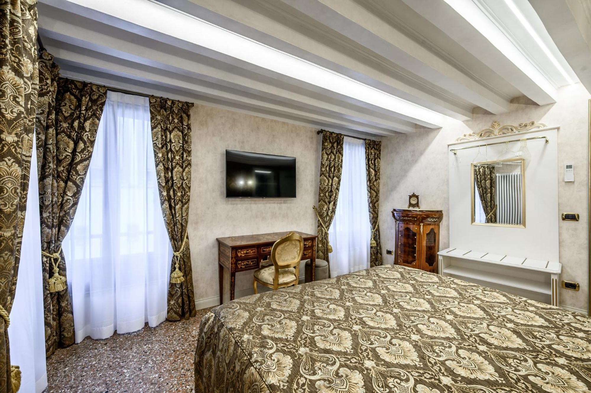 Ca Rialto 4122 - Luxury Terrace Apartment Venice Exterior photo